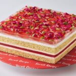 草莓玫瑰蛋糕浪漫滋味惊艳亮相